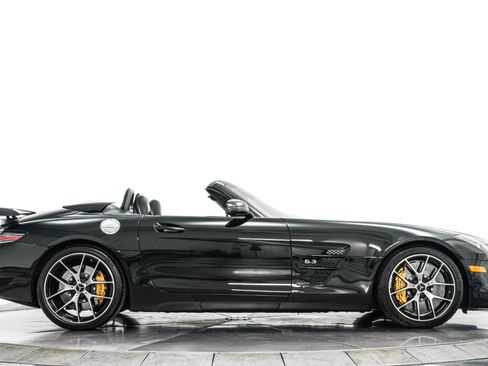 Used 2015 Mercedes-Benz SLS AMG GT Final Edition image 49