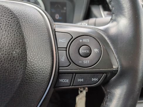 Used 2021 Toyota Corolla SE FWD image 23