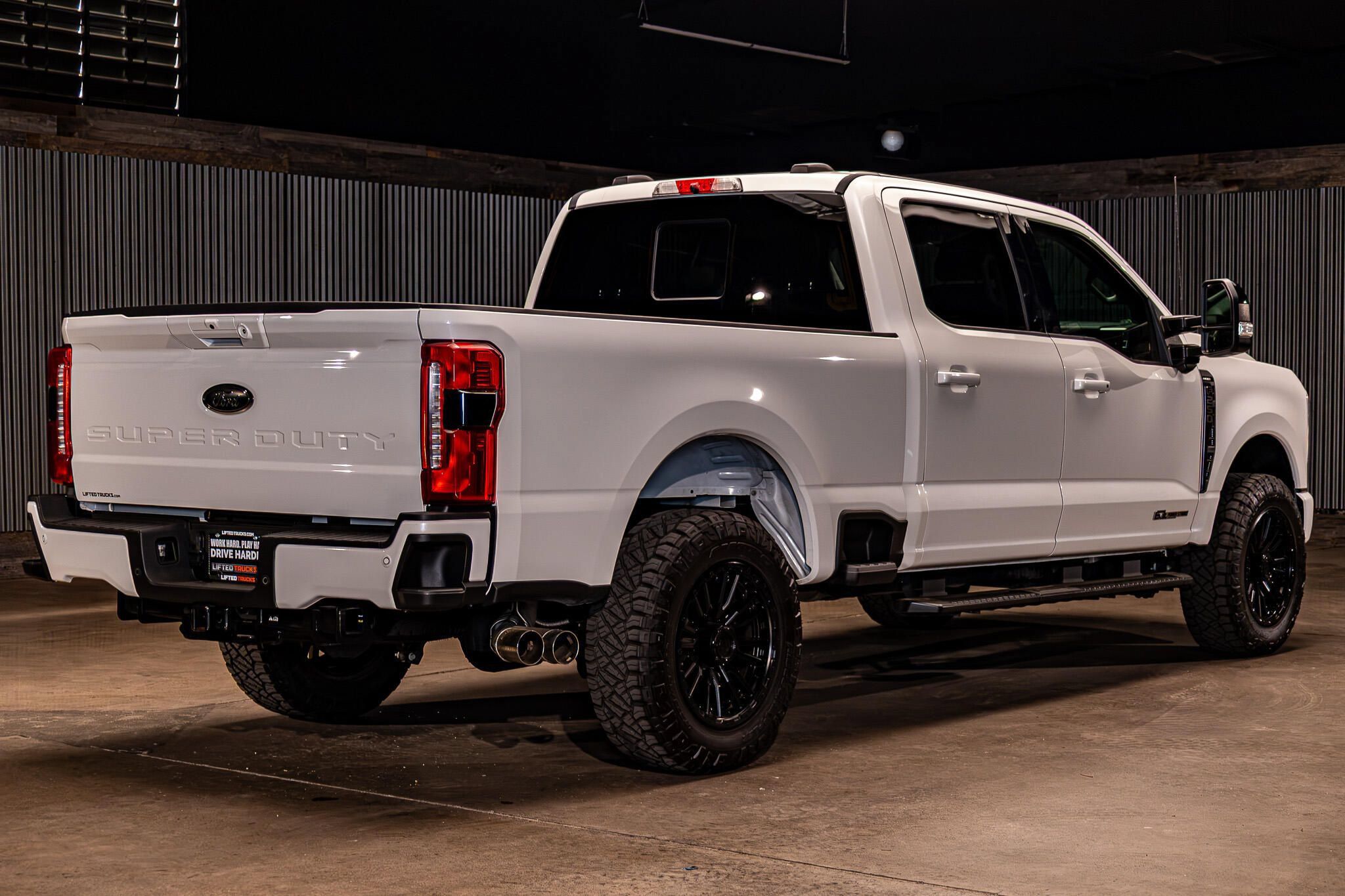 Used 2024 Ford F250 Lariat w/ Lariat Ultimate Package AWD/4WD image 9