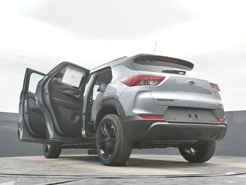 New 2026 Chevrolet TrailBlazer LT w/ Midnight Edition FWD image 51