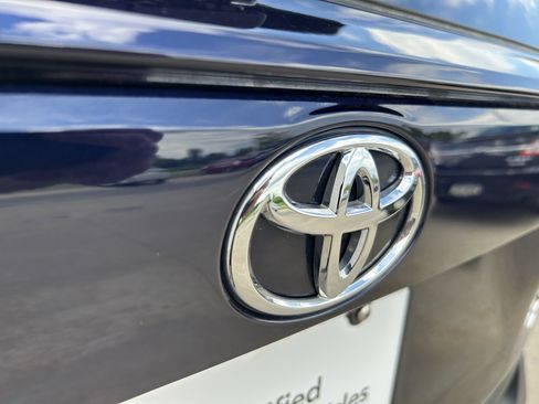 Certified 2023 Toyota RAV4 XLE w/ Convenience Package AWD/4WD image 7
