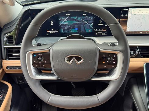 Used 2025 INFINITI QX80 Luxe AWD/4WD image 21