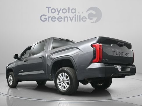 Used 2025 Toyota Tundra SR5 AWD/4WD image 8