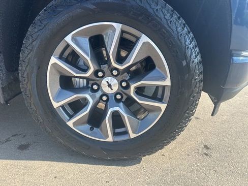 Used 2021 Chevrolet Silverado 1500 RST w/ Convenience Package II image 2