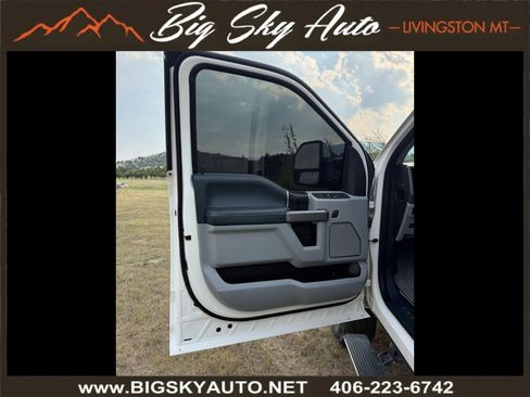 Used 2022 Ford F350 Limited w/ FX4 Off-Road Package AWD/4WD image 10