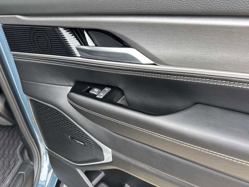 New 2026 Jeep Grand Wagoneer 4WD image 21