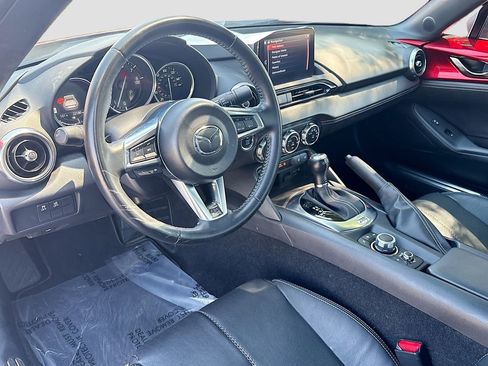Used 2021 MAZDA MX-5 Miata RF Grand Touring image 9