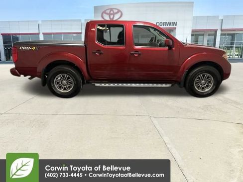 Used 2019 Nissan Frontier PRO-4X image 6