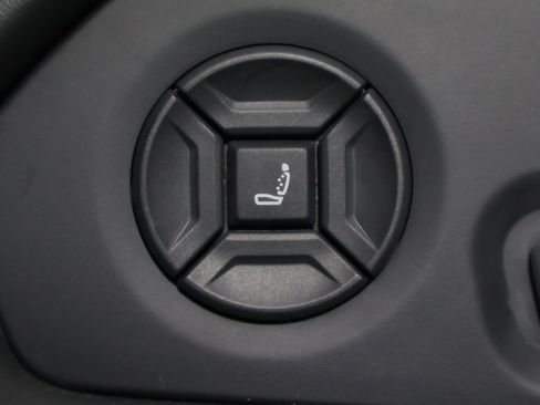 Used 2019 Lamborghini Urus image 35