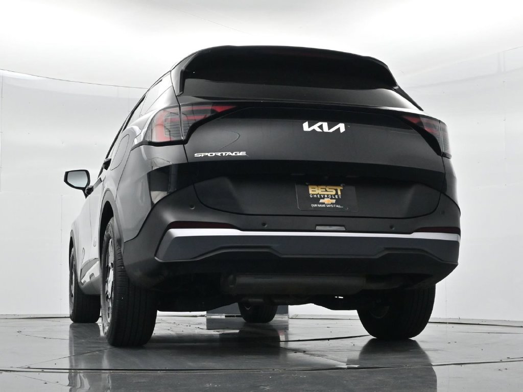 Used 2026 Kia Sportage LX FWD image 31