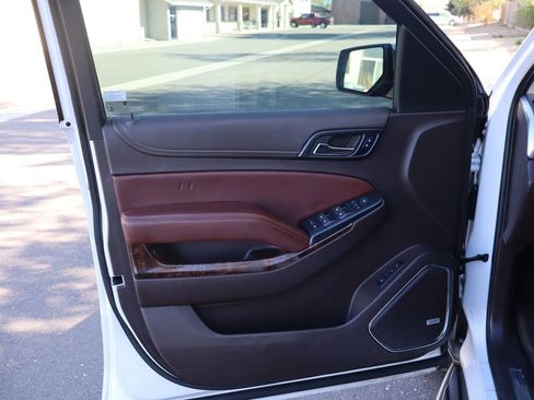 Used 2018 Chevrolet Tahoe Premier image 25