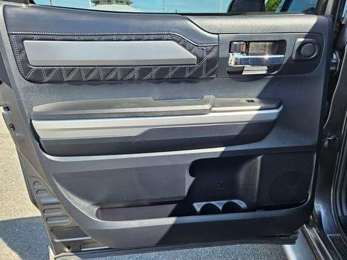 Used 2015 Toyota Tundra Platinum AWD/4WD image 12