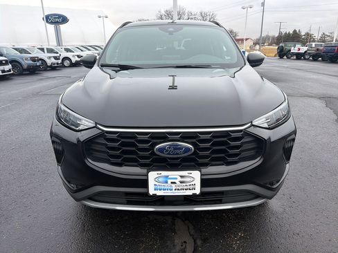 Used 2025 Ford Escape ST-Line image 8