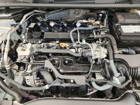 Used 2024 Toyota Corolla LE FWD image 21