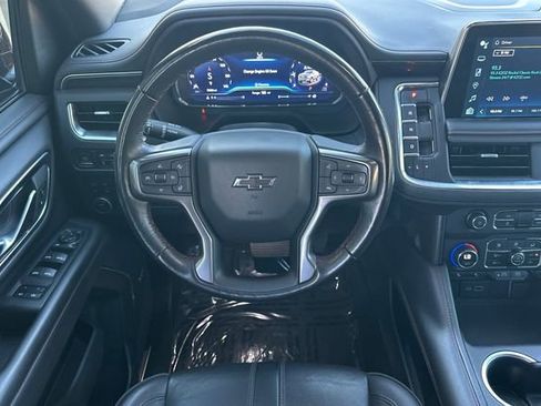 Used 2022 Chevrolet Tahoe RST w/ Luxury Package image 17