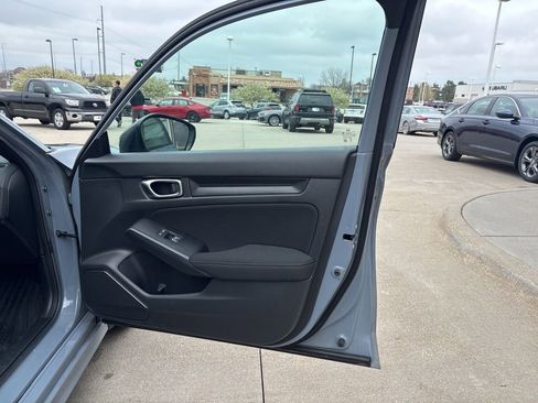 Used 2023 Honda Civic Sport image 22