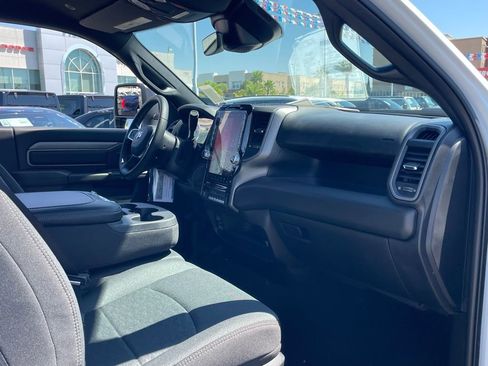 New 2025 RAM 2500 Tradesman image 19