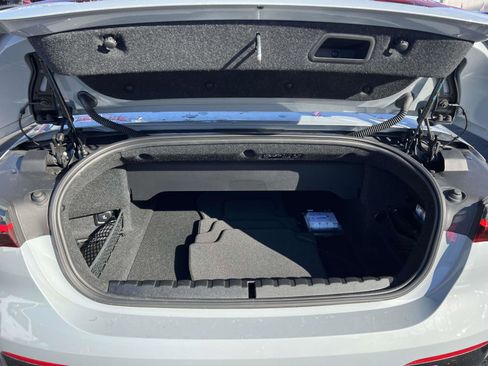 Used 2023 BMW 440i xDrive Convertible w/ Premium Package image 8