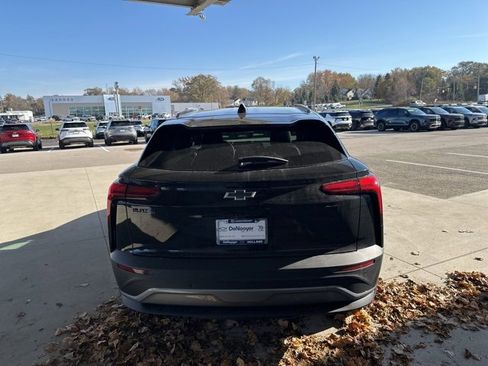 New 2026 Chevrolet Blazer EV LT image 8
