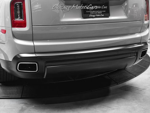 Used 2023 Rolls-Royce Cullinan image 45