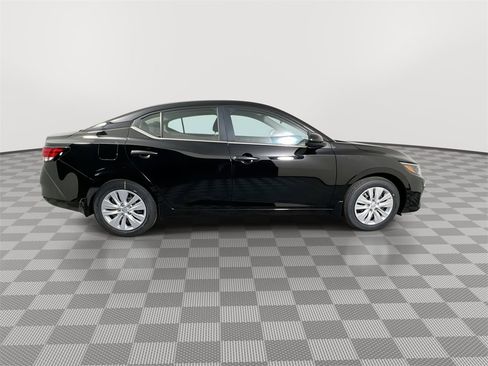 New 2025 Nissan Sentra S image 9