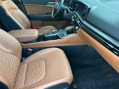 Certified 2026 Kia Sportage X-Line AWD/4WD image 16
