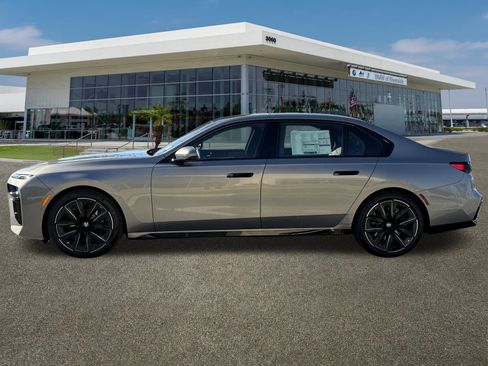 New 2026 BMW 740i w/ Premium Package image 6