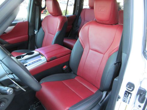 Used 2024 Lexus LX 600 F Sport AWD/4WD image 38