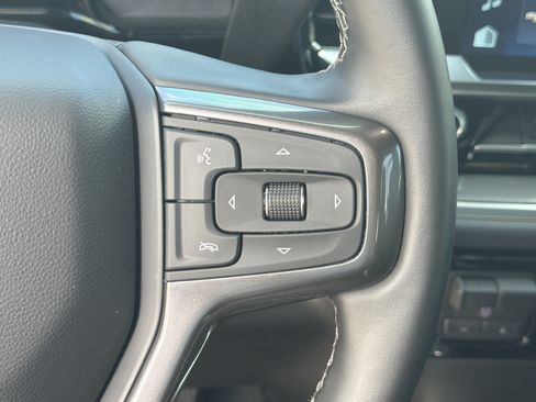 Used 2026 Chevrolet Silverado 2500 High Country w/ High Country Premium Package AWD/4WD image 30