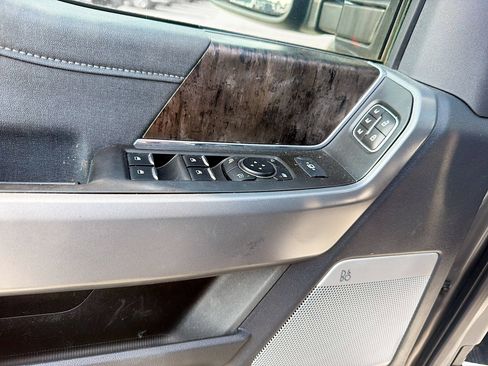 Certified 2024 Ford F250 Lariat w/ Lariat Ultimate Package AWD/4WD image 23