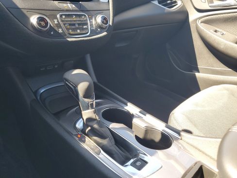 Used 2024 Chevrolet Malibu LT image 26