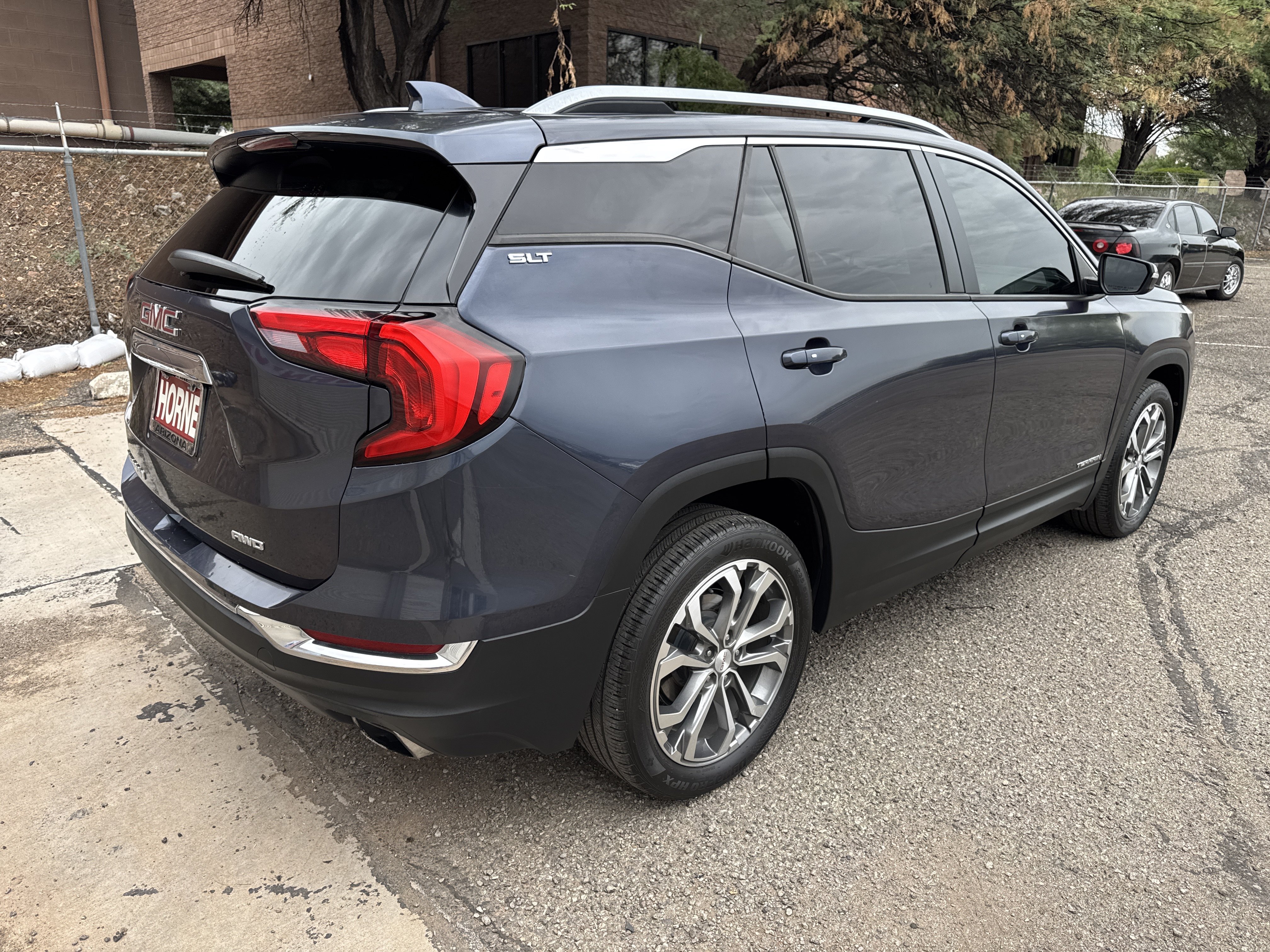Used 2019 GMC Terrain SLT w/ Preferred Package AWD/4WD image 8