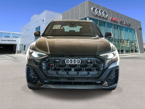 New 2026 Audi SQ8 Premium Plus image 2