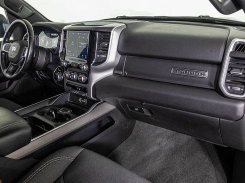 Used 2022 RAM 1500 Big Horn AWD/4WD image 48