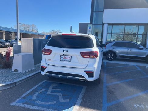 Used 2019 Kia Sorento SX w/ SX Touring Package image 20