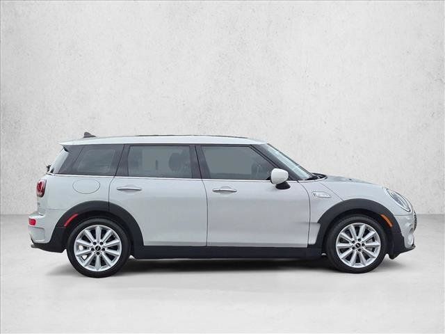 Used 2022 MINI Cooper Clubman S w/ Signature Upholstery Package FWD image 4