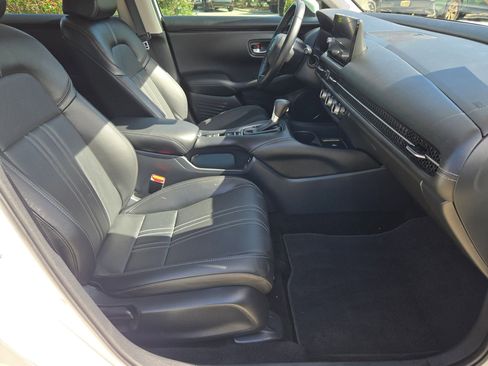 Used 2025 Honda HR-V EX-L image 28
