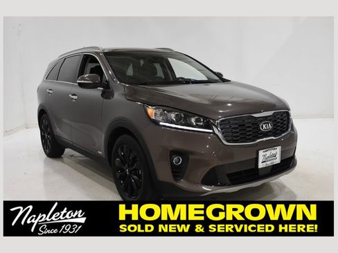 Used 2020 Kia Sorento EX image 1