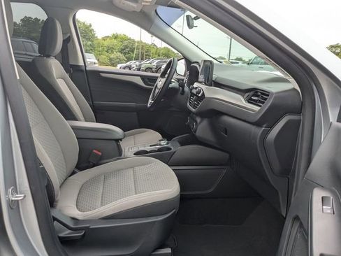 Certified 2022 Ford Escape SE w/ Convenience Package FWD image 28