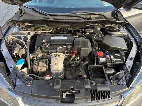 Used 2013 Honda Accord EX image 33