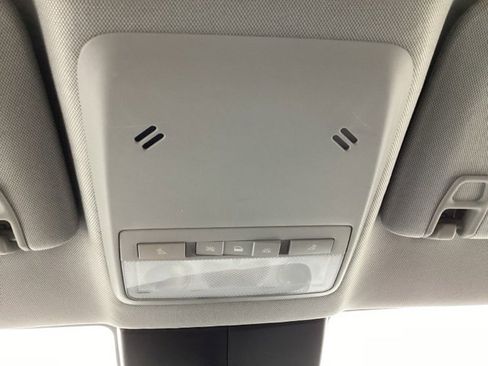 Used 2018 Chevrolet Trax LS image 24