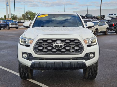 Used 2021 Toyota Tacoma SR image 8