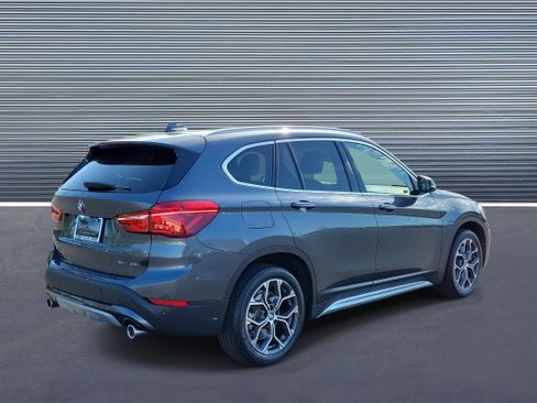 Used 2020 BMW X1 xDrive28i AWD/4WD image 3