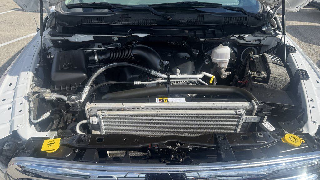 Used 2019 RAM 1500 Big Horn AWD/4WD image 10