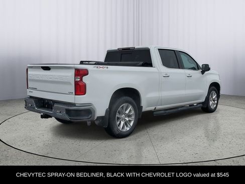Used 2022 Chevrolet Silverado 1500 LTZ image 3