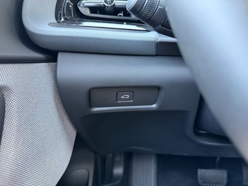 Used 2024 Polestar Polestar 2 AWD/4WD image 29
