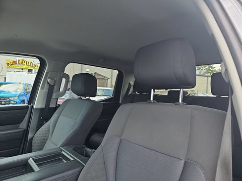 Used 2023 Toyota Tundra SR5 w/ SR5 Convenience Package AWD/4WD image 16