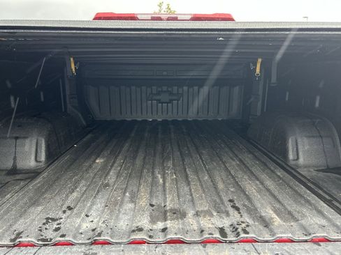 Used 2021 Chevrolet Silverado 1500 RST AWD/4WD image 9