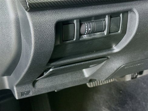 Used 2024 Subaru Crosstrek 2.0i Premium image 22