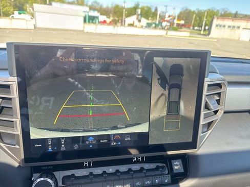 New 2026 Toyota Tundra Limited AWD/4WD image 25
